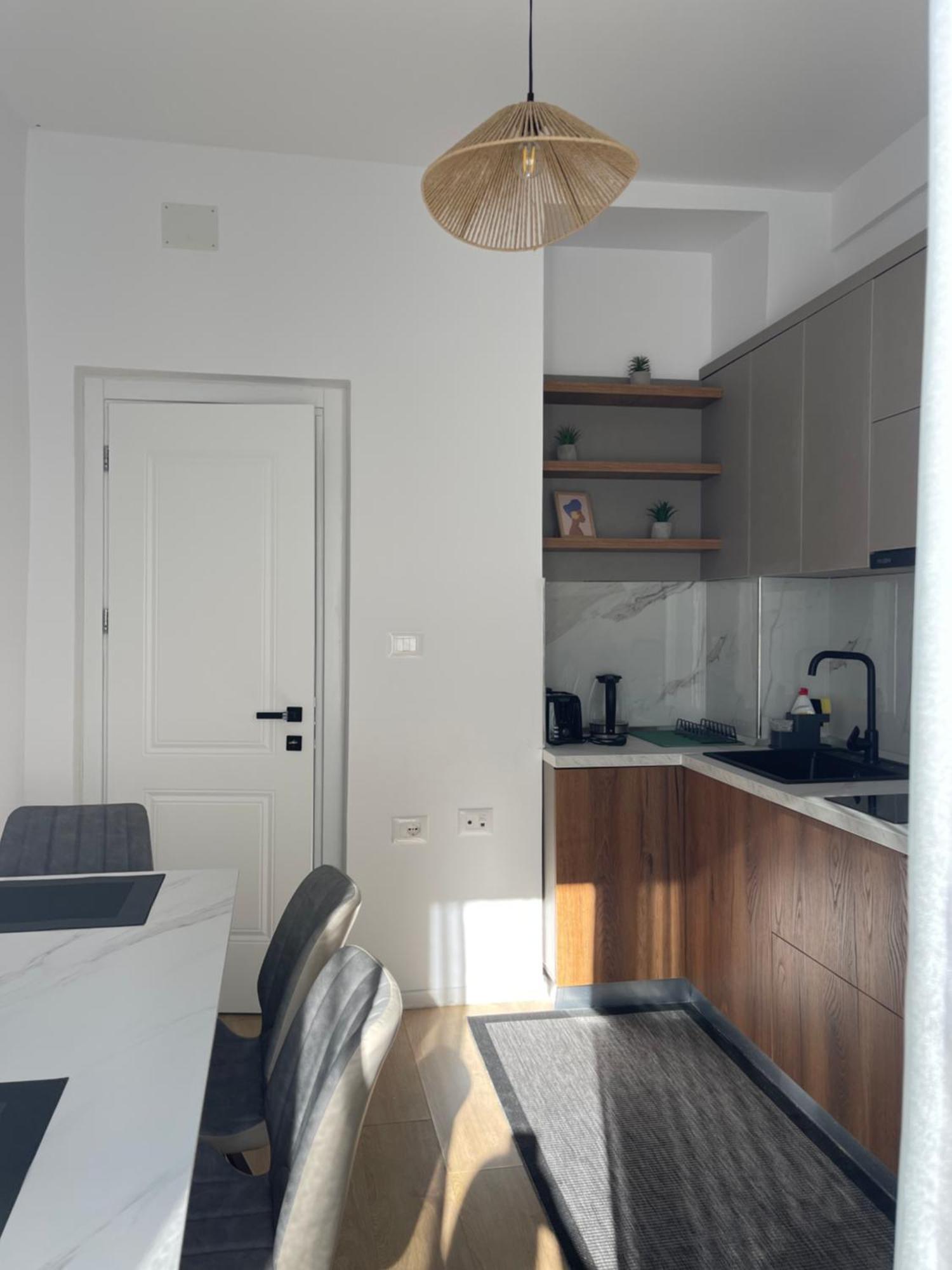 Sunny City Center Apartment Lezhë Exteriér fotografie